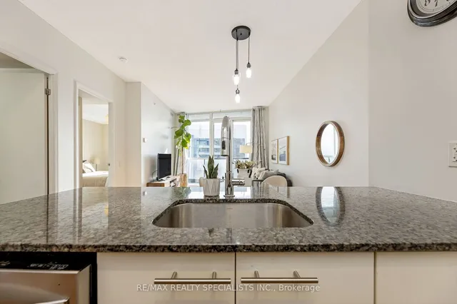 Additional image 10 of 5 Valhalla Inn Rd Unit 3004