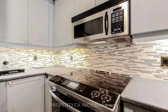 Additional image 15 of 901 Queen St Unit 213