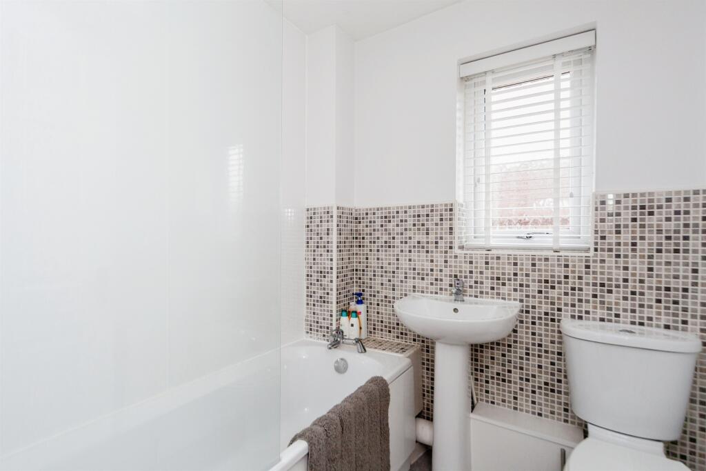 Additional image 8 of Springfields, Mickle Trafford, Chester