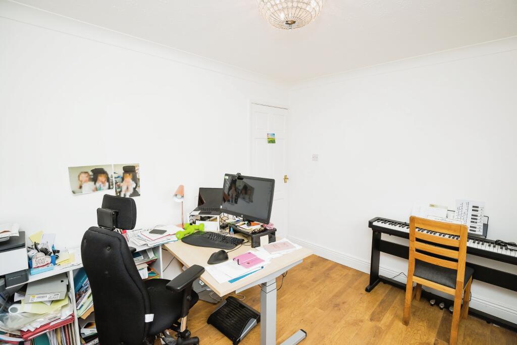 Additional image 14 of Dane Grove, Mickle Trafford, Chester, Cheshire, CH2