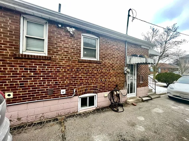 Additional image 10 of 36 Rothsay Ave