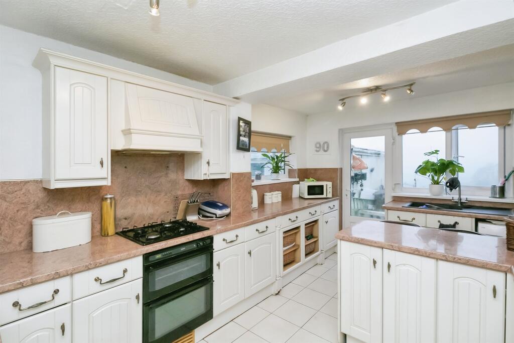 Additional image 5 of Port Road East, Barry