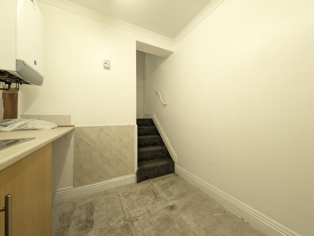 Additional image 12 of Oxford Street, Mountain Ash, CF45 3HB