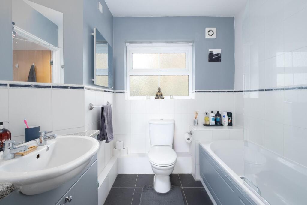 Additional image 6 of Bull Lane, St George