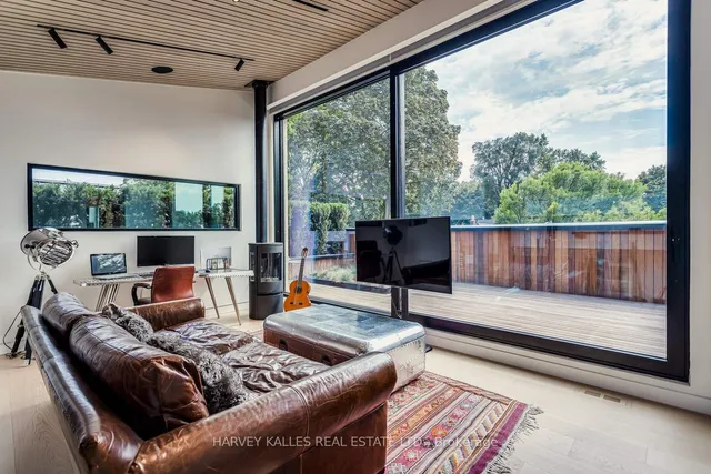 Additional image 27 of 590 Briar Hill Ave