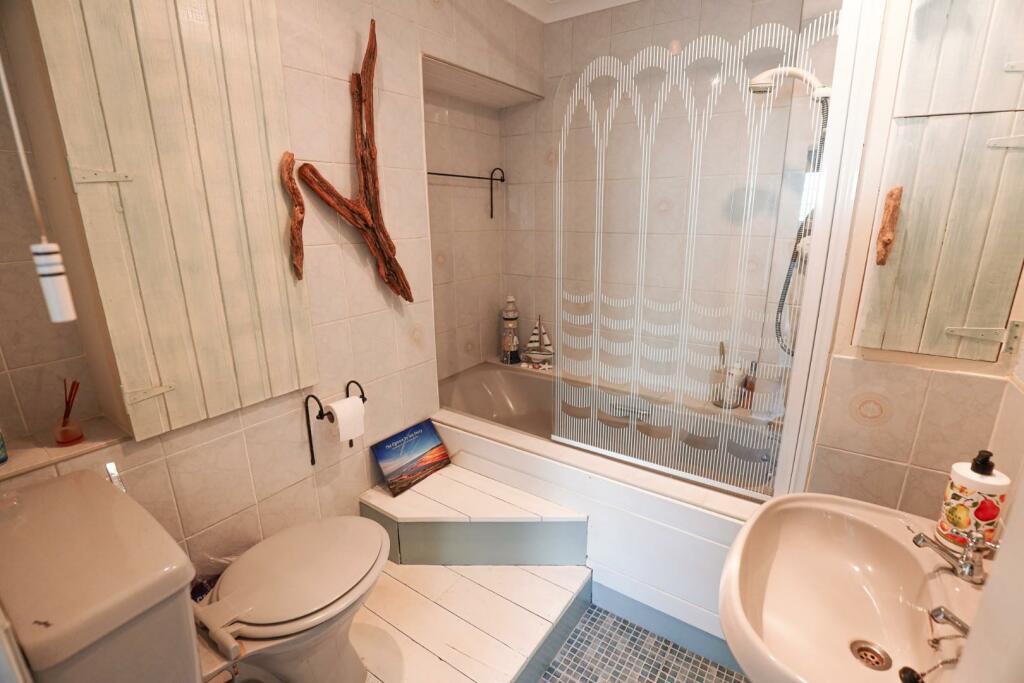 Additional image 11 of Greenfield, The Fields, Southerndown, Vale of Glamorgan, CF32 0RP