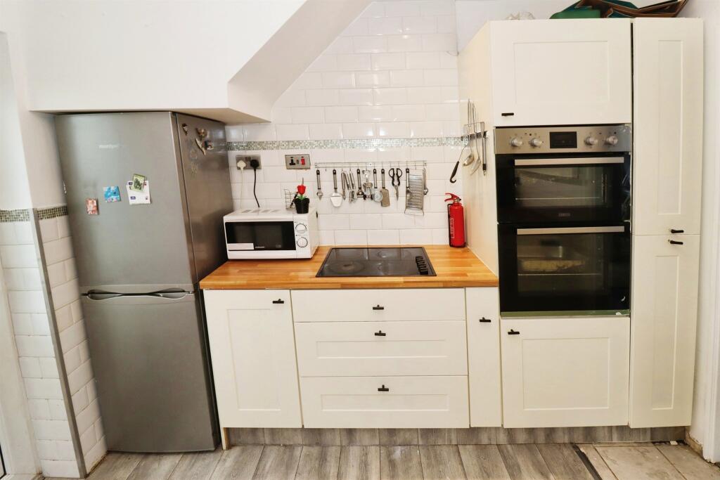 Additional image 8 of Landseer Avenue, Bristol