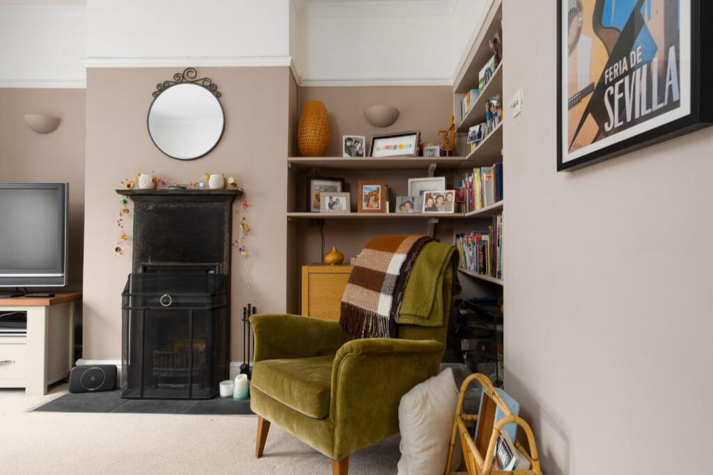 Additional image 3 of Dunkerry Road, Windmill Hill