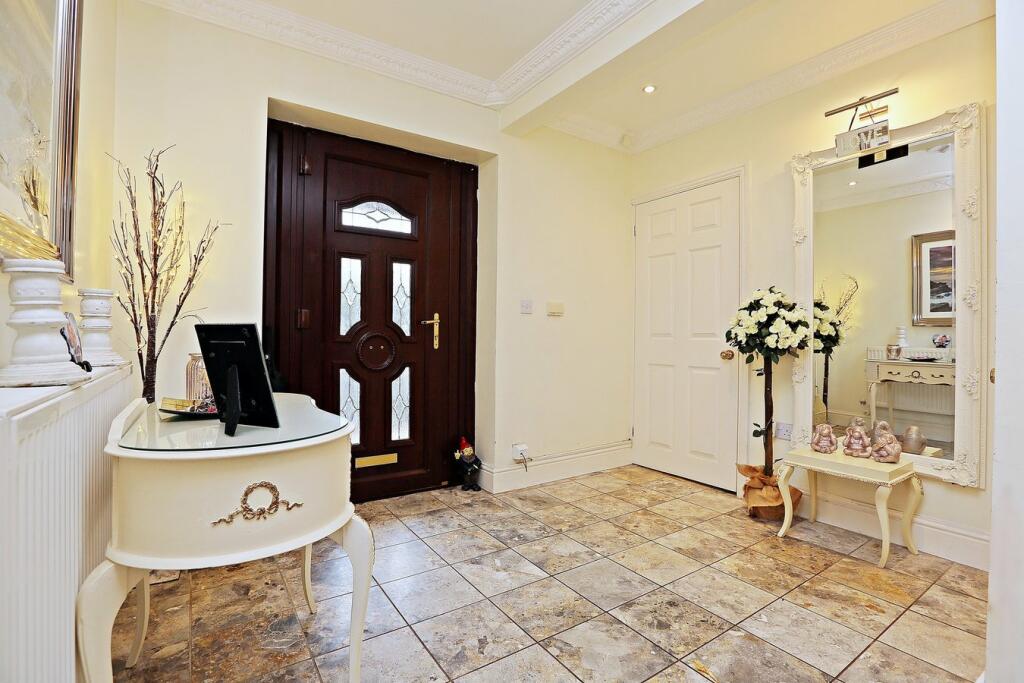 Primary image of Clos Creyr, Llantwit Fardre, Pontypridd, CF38