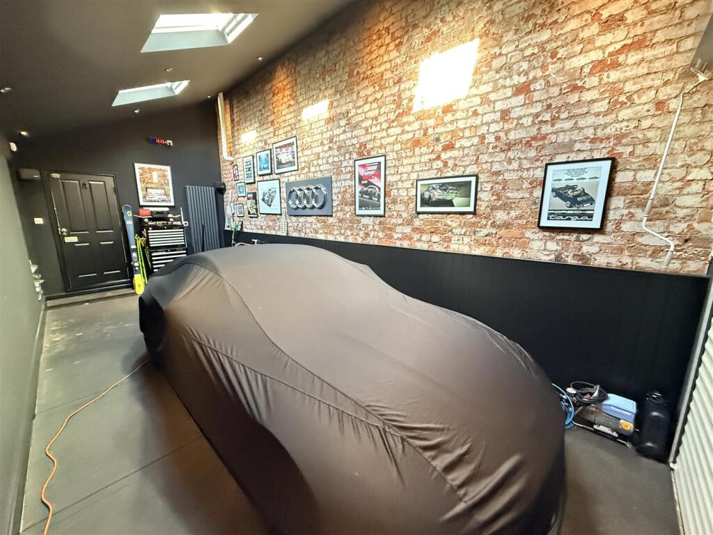 Additional image 30 of Pensby Road, Heswall, Wirral