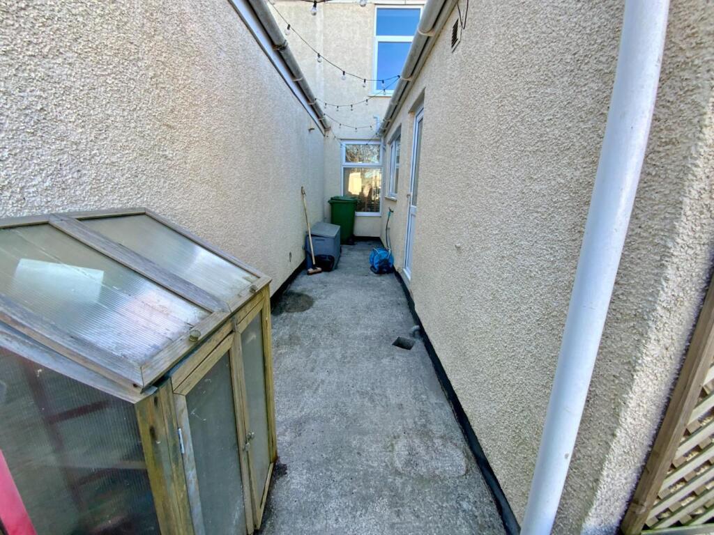 Additional image 35 of Cross Street, Bristol