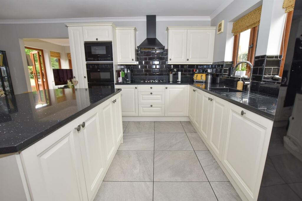 Additional image 3 of Dibbinsdale Road, Bromborough