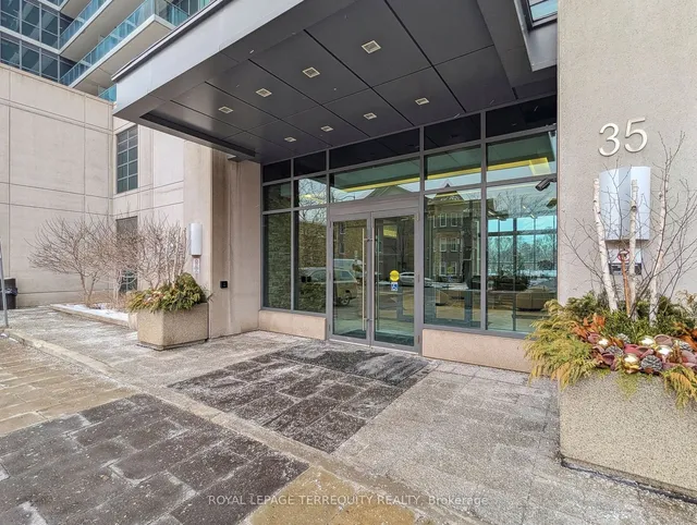 Additional image 27 of 35 Brian Peck Cres Unit 321