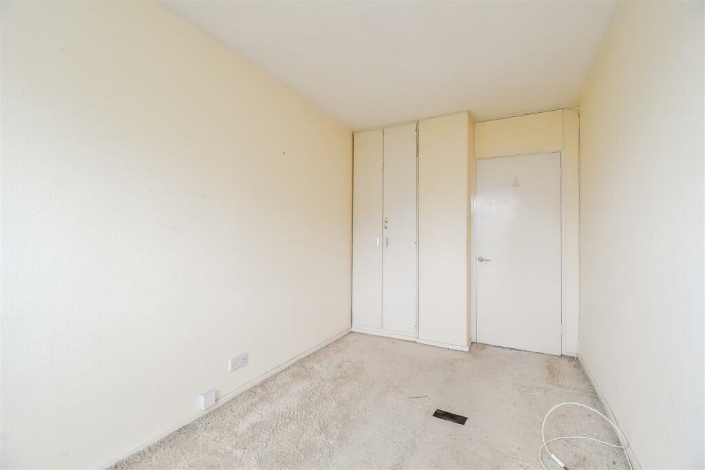 Additional image 15 of St Osyth Court, Barry