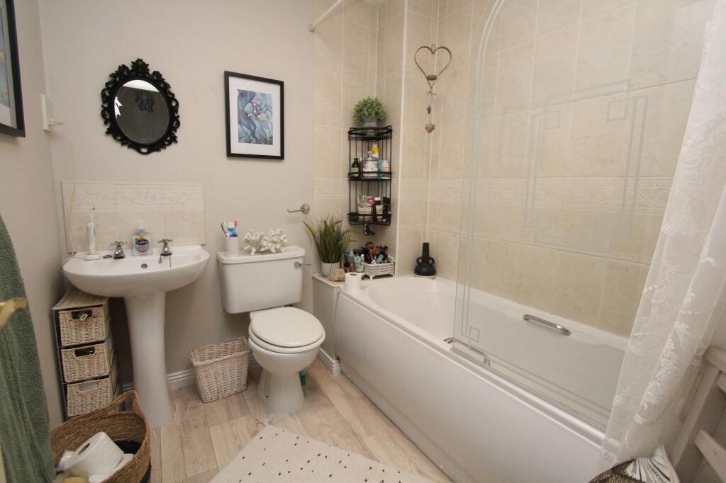 Additional image 8 of Rhoose, Barry, CF62