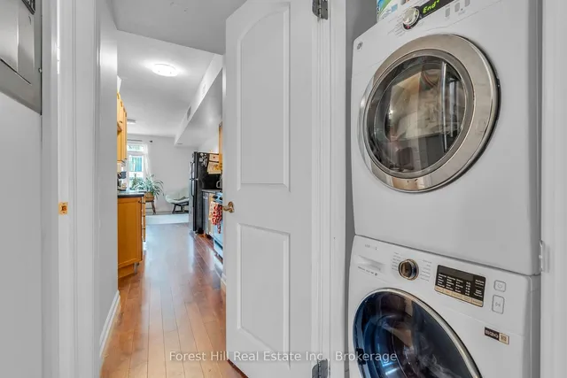 Additional image 16 of 555 King St Unit 104