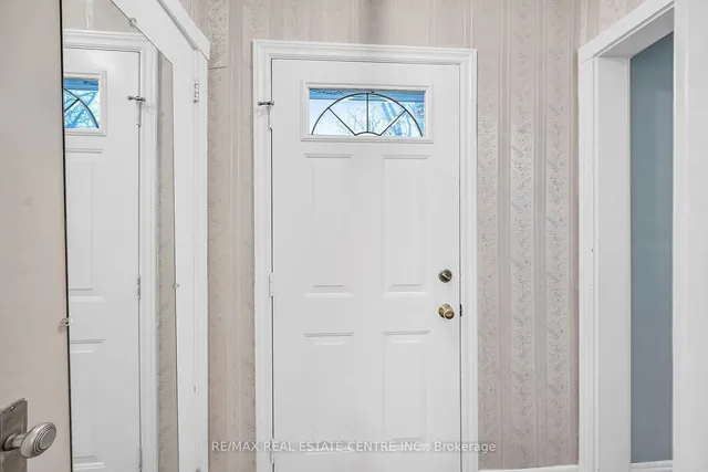 Additional image 19 of 44 Patika Ave