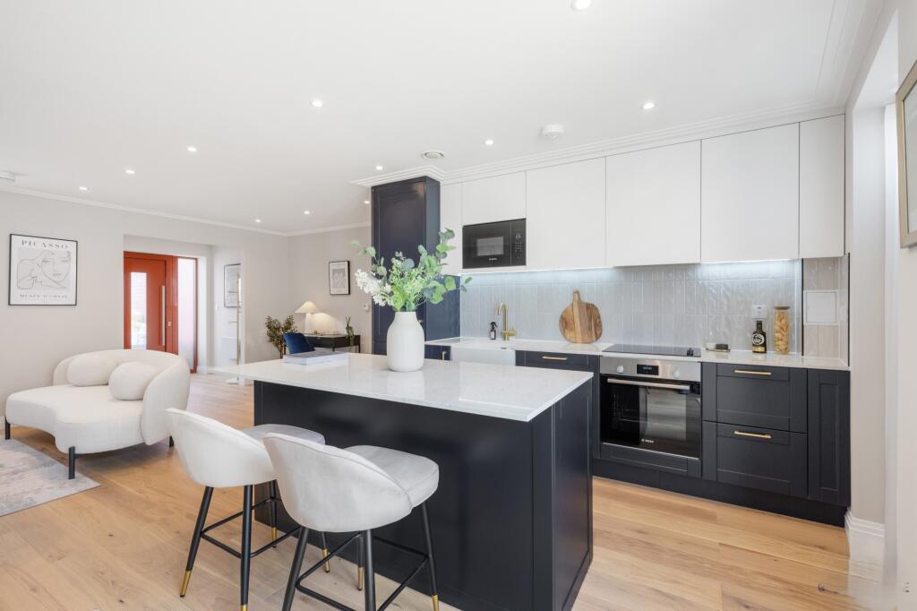 Additional image 7 of Ballroom Apartments, Victoria Street, St. Albans, Hertfordshire, AL1