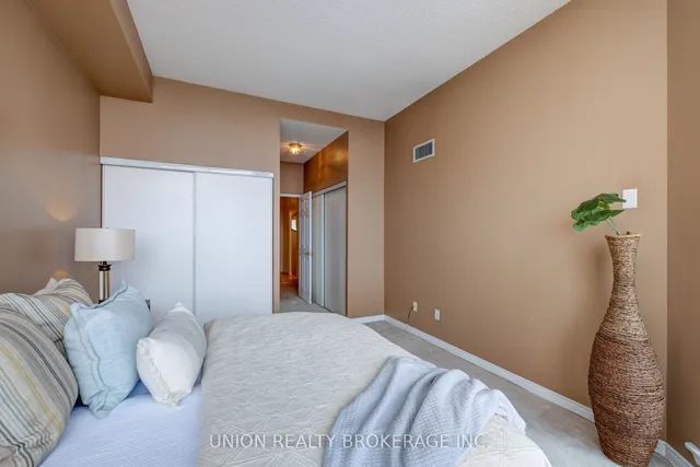 Additional image 22 of 10 Guildwood Pkwy Unit 1417