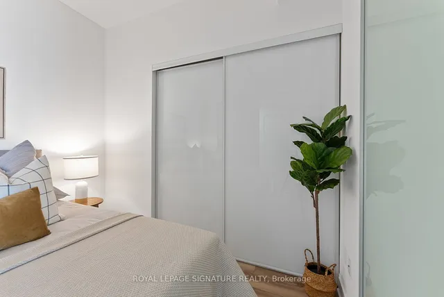 Additional image 20 of 30 Baseball Pl Unit 821