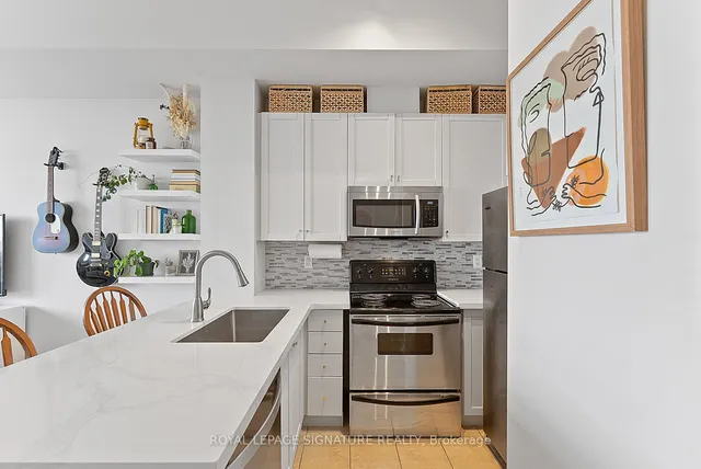 Additional image 11 of 1600 Keele St Unit 1121