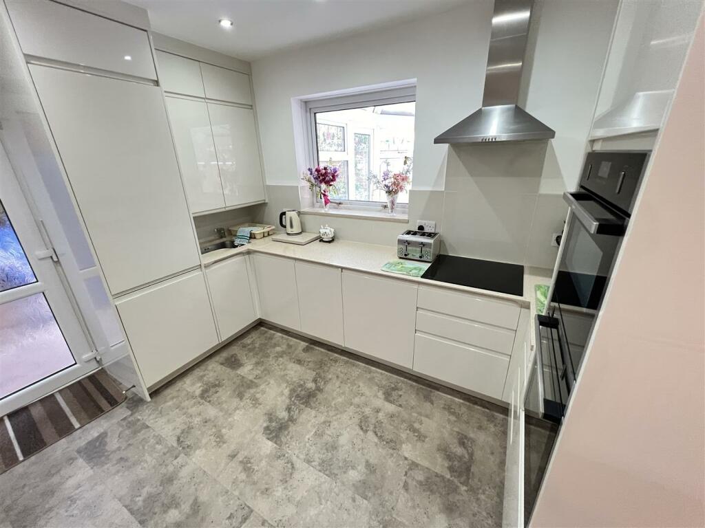 Additional image 9 of Downham Road North, Heswall, Wirral