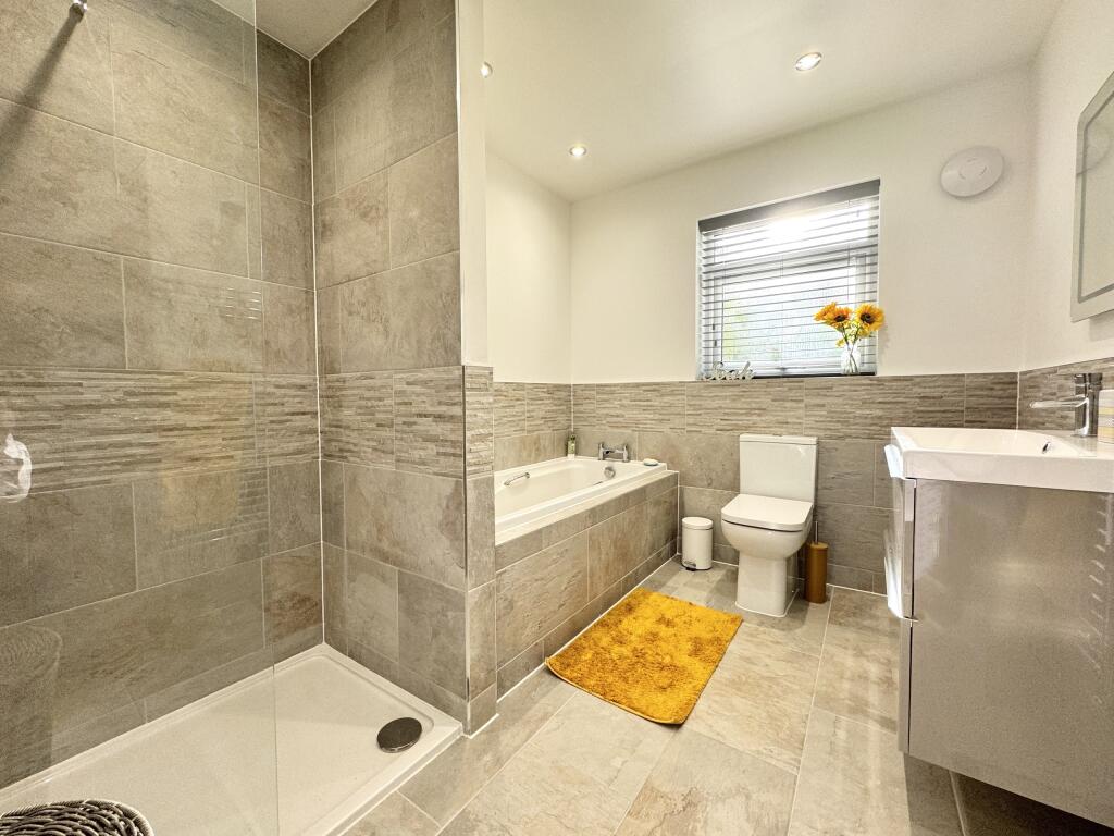 Additional image 24 of Manilva House,  Aberdare, RCT