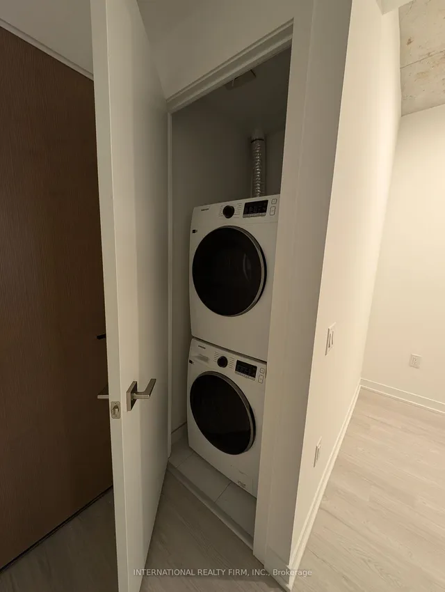 Additional image 13 of 195 mccaul St Unit 313