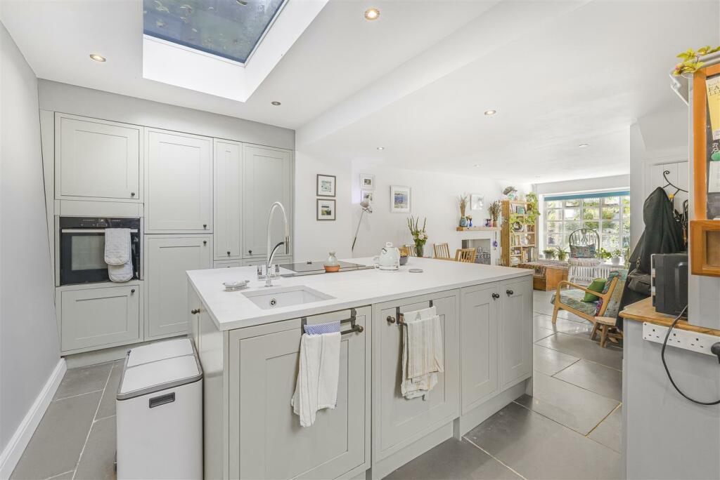 Additional image 5 of College Street, Llantwit Major