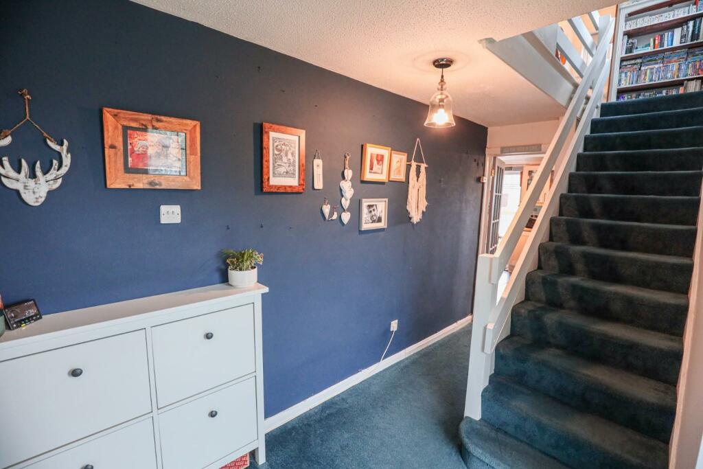 Additional image 12 of 2 Eurgan Close, Llantwit Major, Vale Of Glamorgan, CF61 1QY