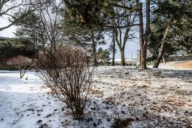 Additional image 10 of 78 Upper Canada Dr Unit 3