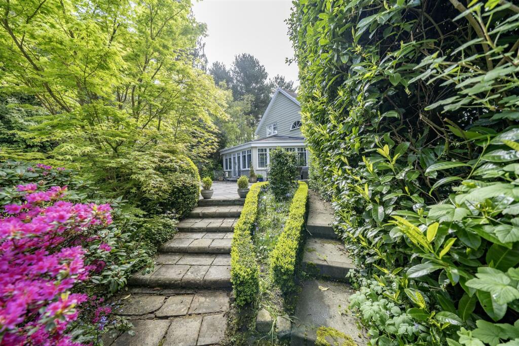 Additional image 33 of Oldfield Way, Heswall, Wirral