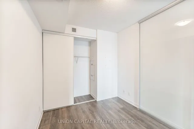 Additional image 12 of 87 Peter St Unit 3703