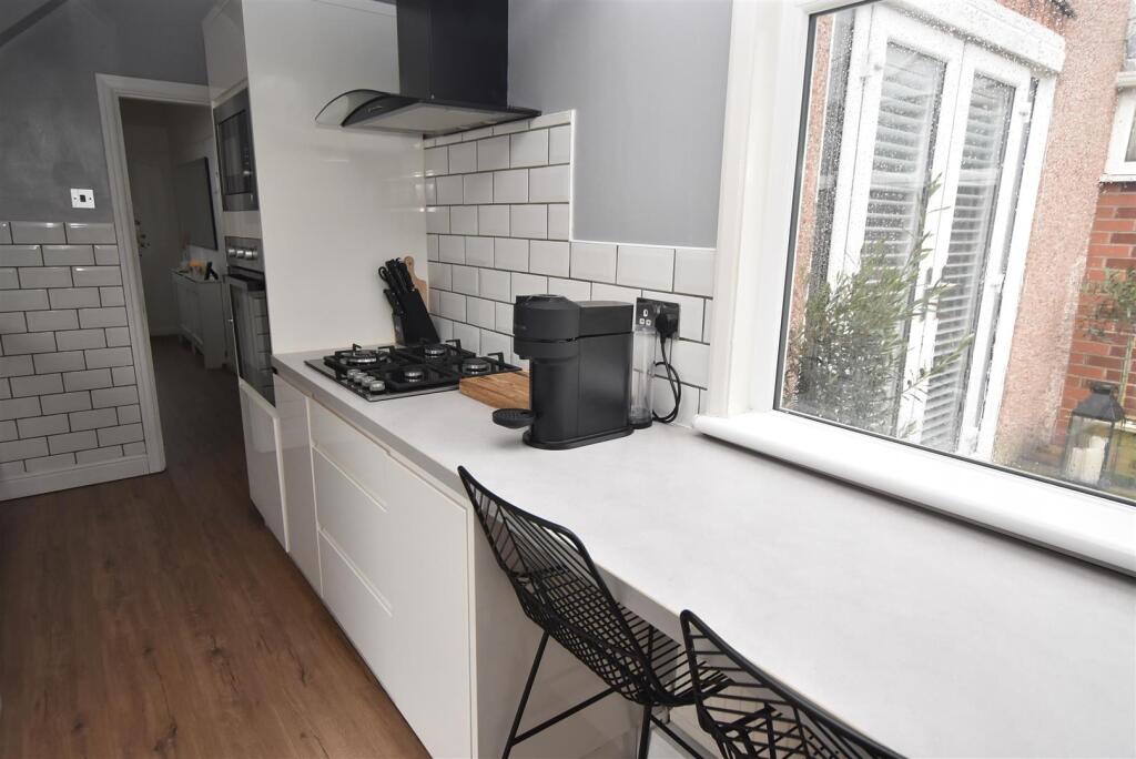 Additional image 15 of Woodcote Bank, Bebington Border