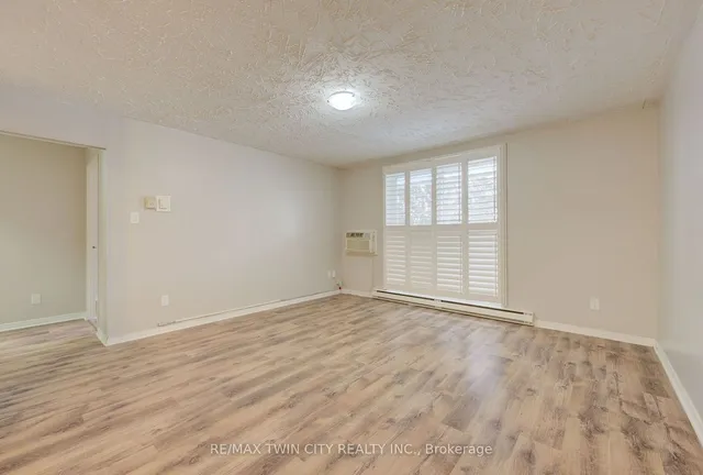 Additional image 15 of 24 Mooregate Cres Unit 202