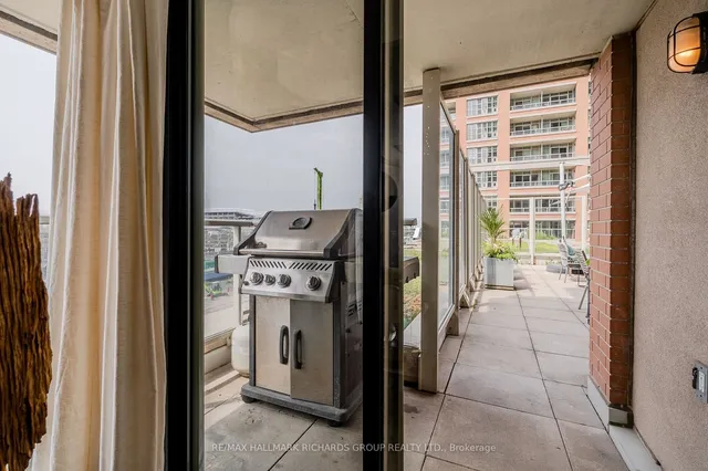 Additional image 17 of 75 East Liberty St Unit 406