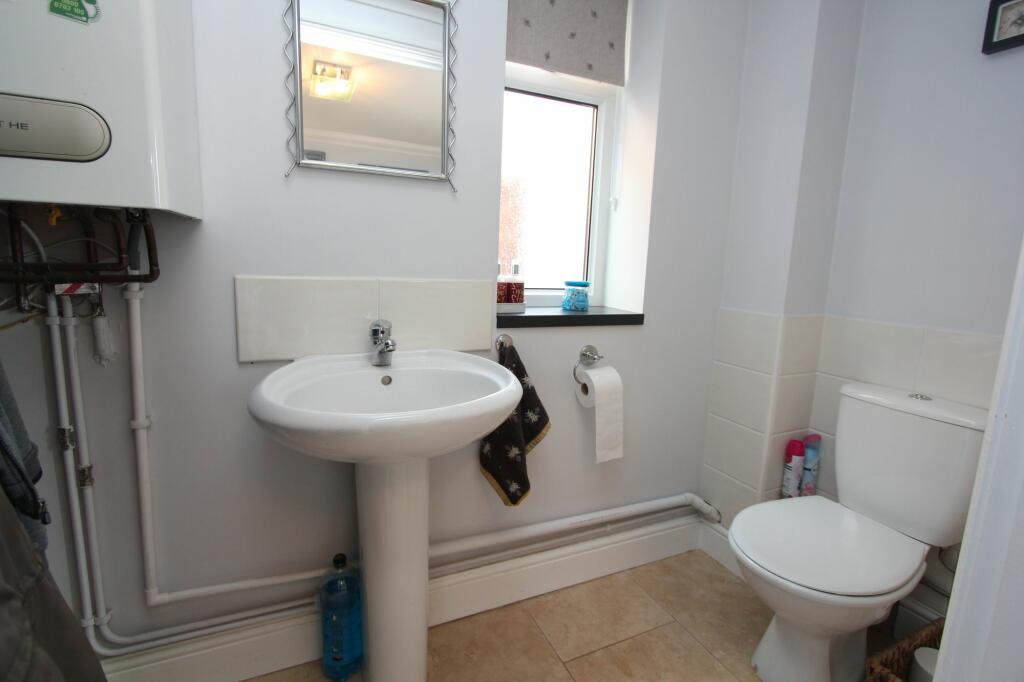 Additional image 28 of South View, Rhoose, CF62