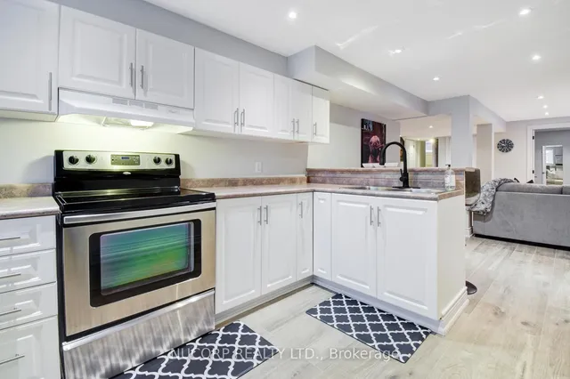 Additional image 28 of 7 Bayshill Dr