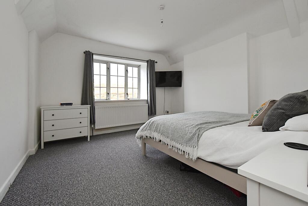 Additional image 9 of Llyn Crescent, Ferndale, CF43