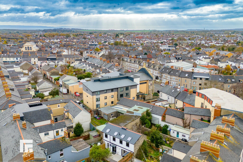 Additional image 32 of Glebe Street, Penarth