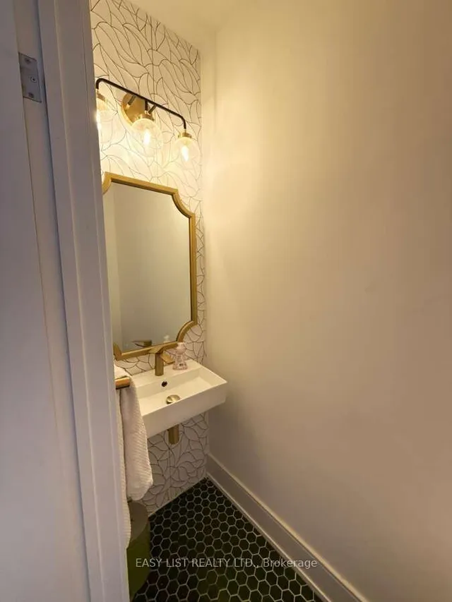 Additional image 11 of 6 Devonridge Cres