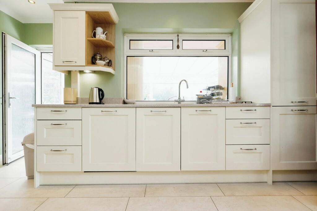 Additional image 4 of Athanaire, Higher End, St Athan, Vale of Glamorgan CF62 4LW