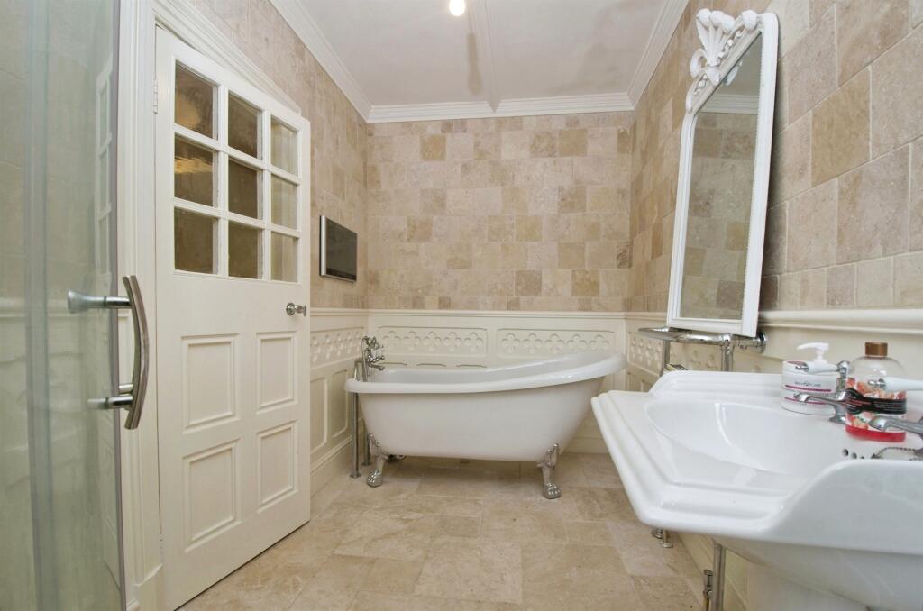 Additional image 8 of Rhoose Road, Rhoose, Barry