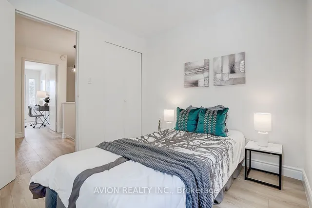 Additional image 17 of 250 Sprucewood Crt