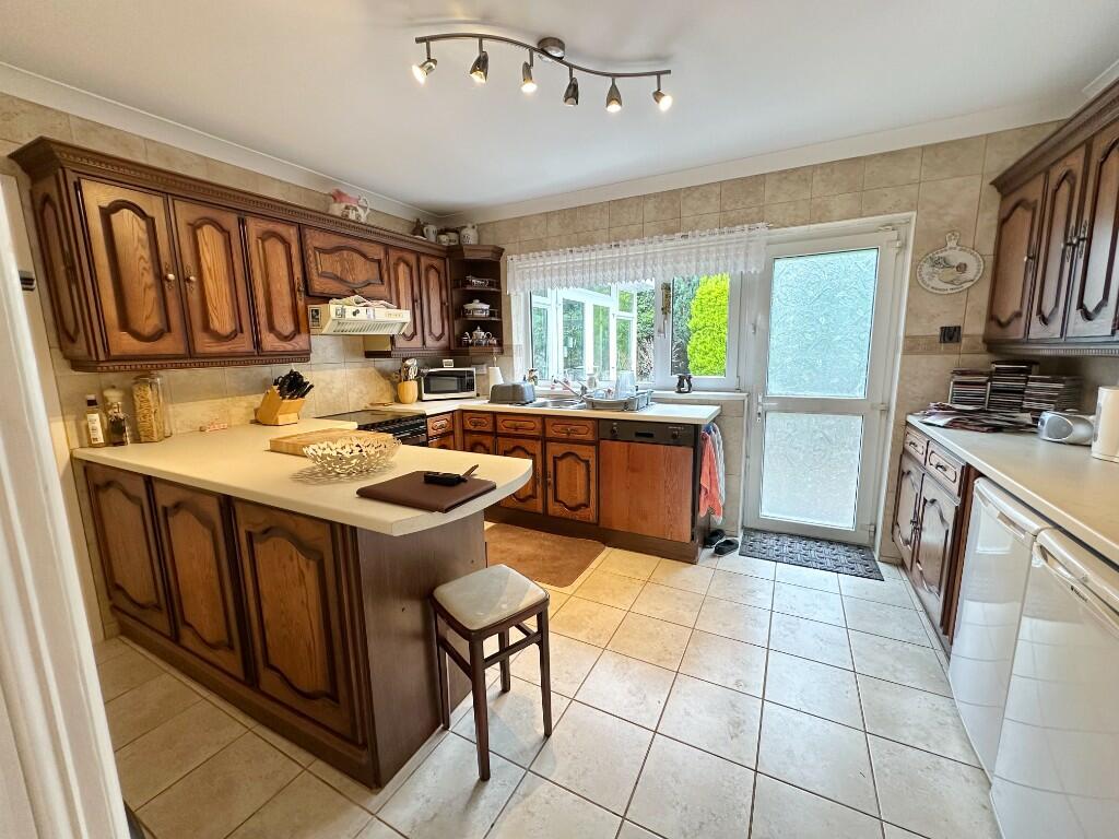 Additional image 7 of Lakeside Gardens, Merthyr Tydfil, South Glamorgan, Merthyr Tydfil (County of), CF48