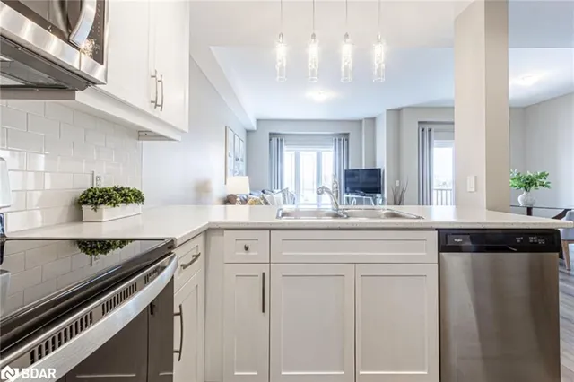 Additional image 16 of 1276 Baseline Rd Rd