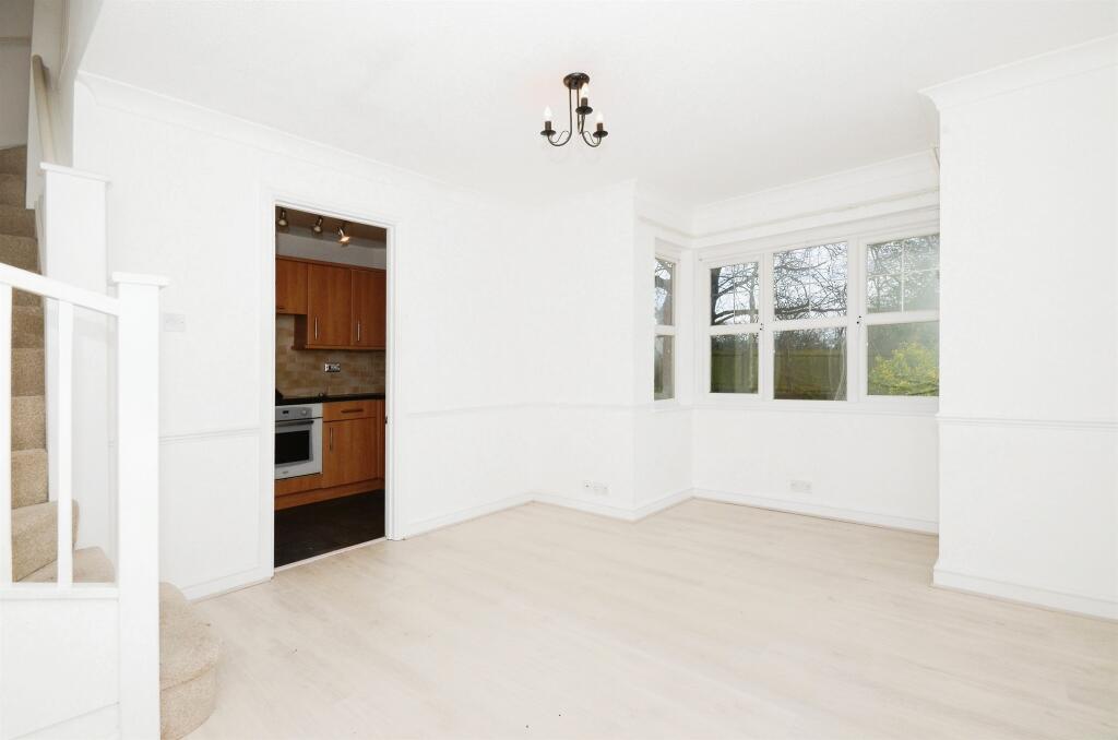 Additional image 4 of Collingwood Drive, London Colney, ST. ALBANS