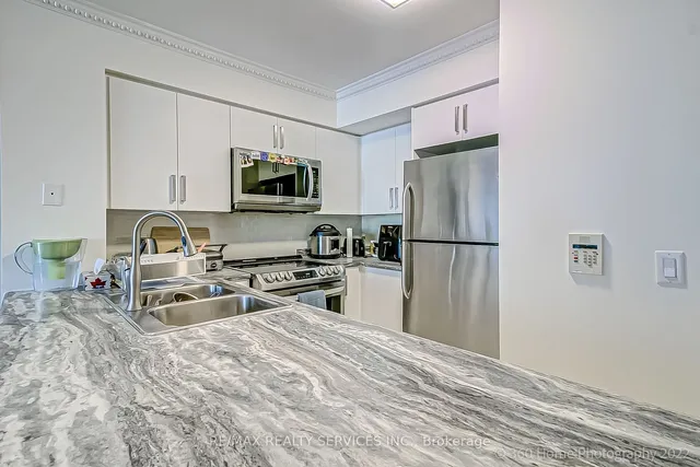 Additional image 12 of 30 Grand Trunk Cres Unit 1203
