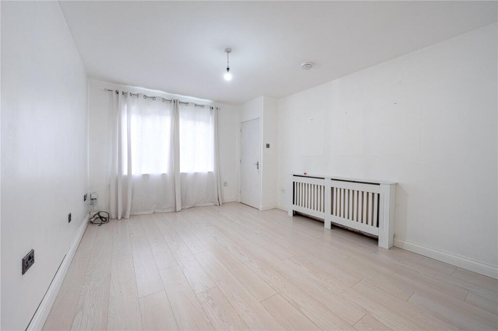 Additional image 4 of Wembury, Amington, Tamworth, Staffordshire, B77