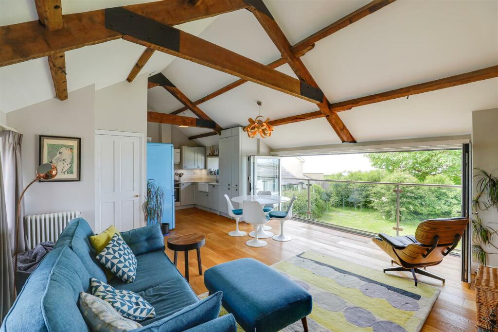 Additional image 3 of The Old Cottage, Southerndown, Vale Of Glamorgan, CF32 0RW